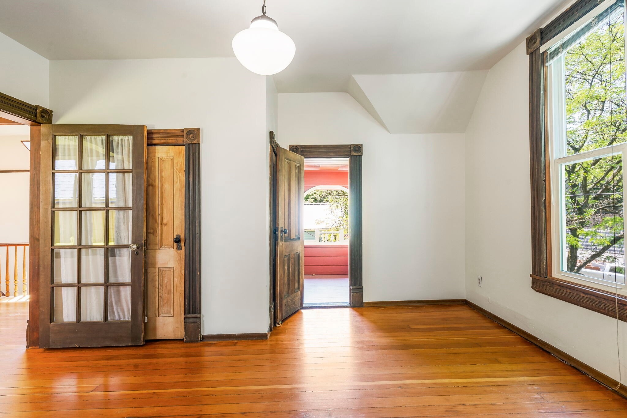 Building Photo - 3208 S Kelly Ave