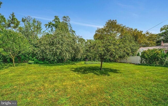 Building Photo - 11 Providence Rd