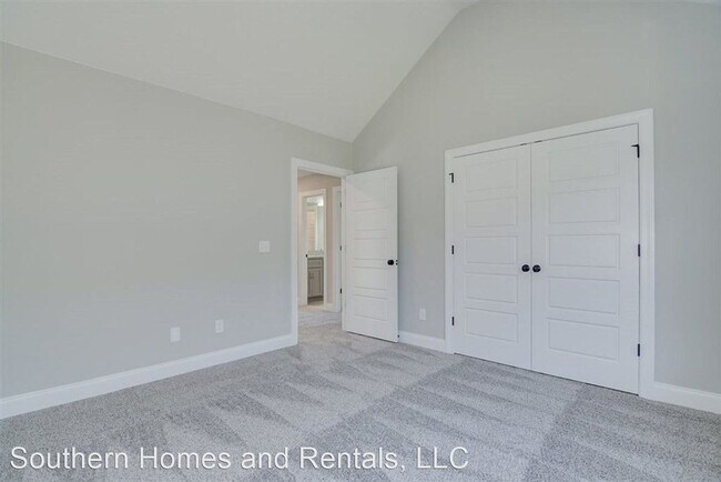 Building Photo - 4 br, 2.5 bath House - 302 Huntley Loop