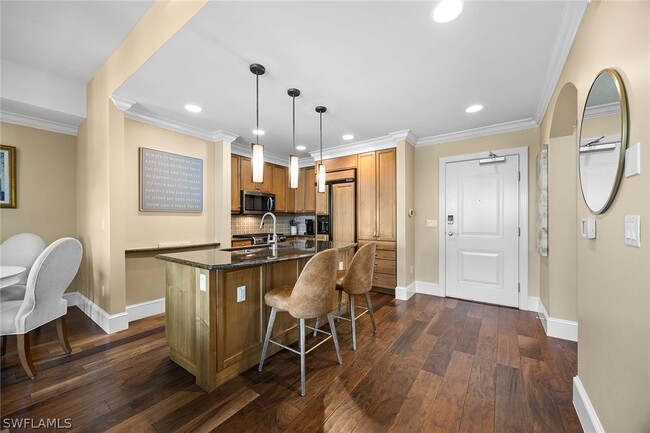 Building Photo - 9123 Strada Pl