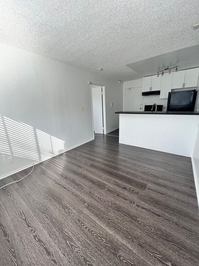 Interior Photo - Playa Palms Apartments LLC