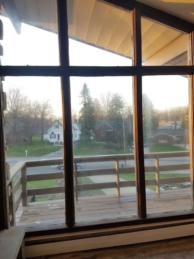 Building Photo - Ridgewood