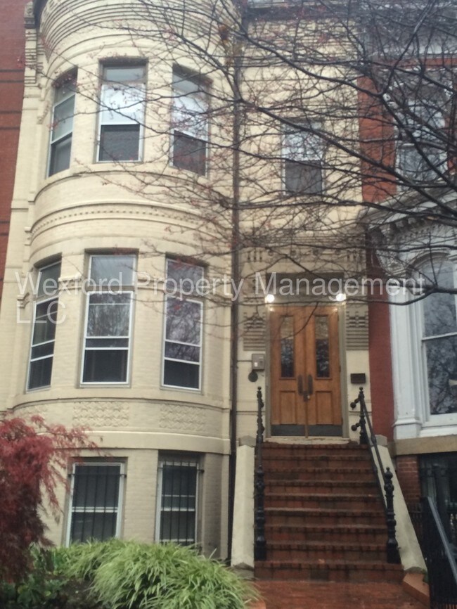 Primary Photo - 1340 Vermont Ave NW