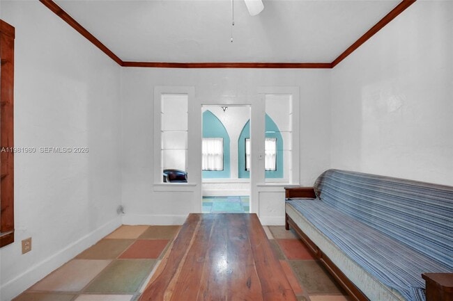 Building Photo - 528 NW 47th St