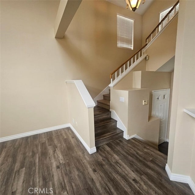 Building Photo - 2930 Vía Milano