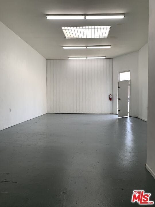 Building Photo - 3054 Virginia Rd
