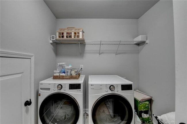 Building Photo - 5215 Wheeler Run Dr