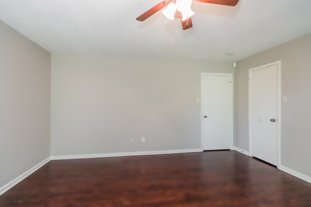 Building Photo - 24715 Sorters Rd