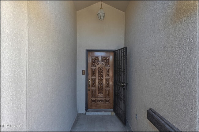 Building Photo - 129 Torrey Pines Dr