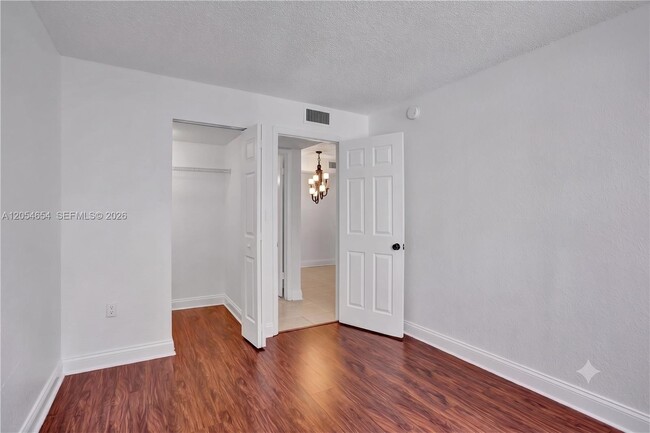 Building Photo - 4205 N University Dr