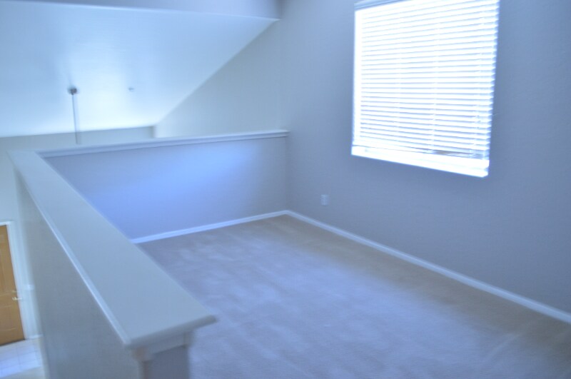 Building Photo - 1225 N 36th St