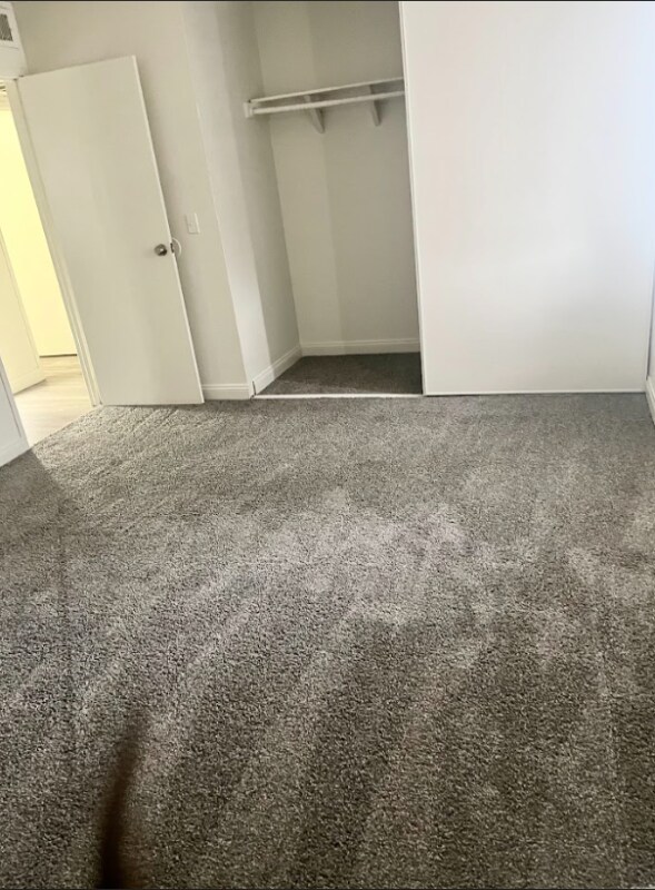 Building Photo - 1750 Karen Ave