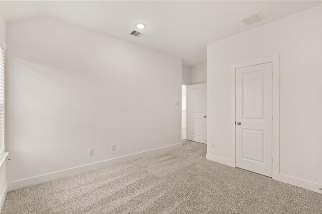 Building Photo - 16783 N Marie Vlg Dr
