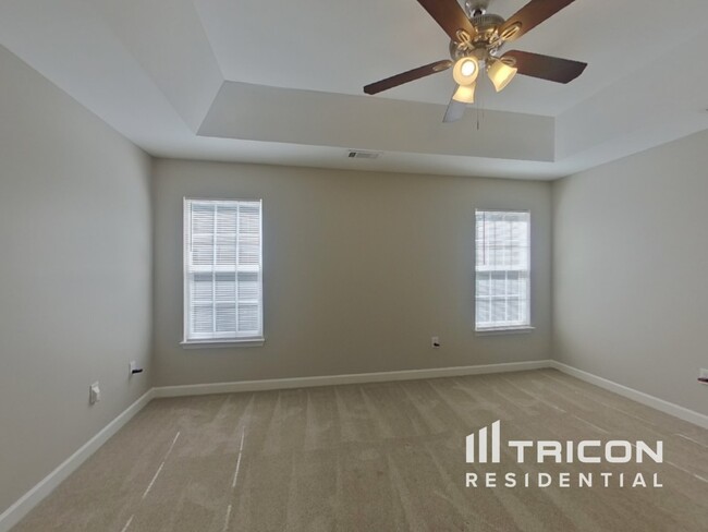 Building Photo - 2425 Reid Oaks Dr