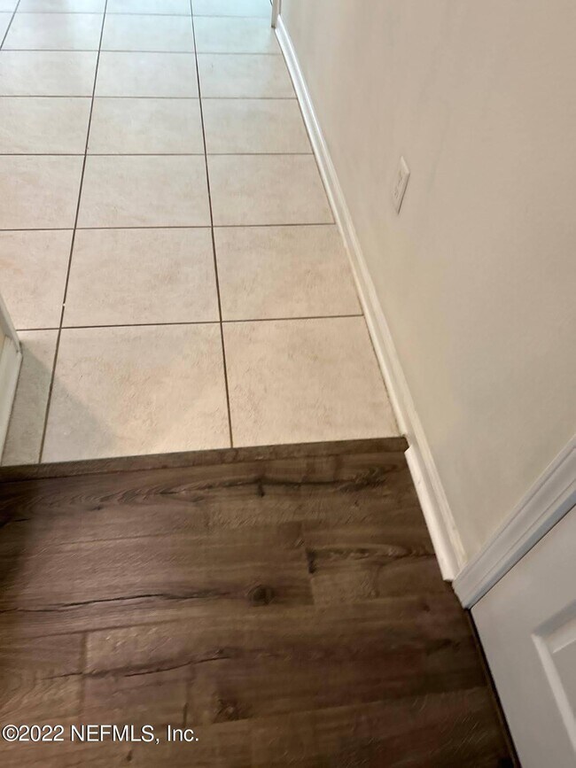 Building Photo - 6599 Arching Branch Cir