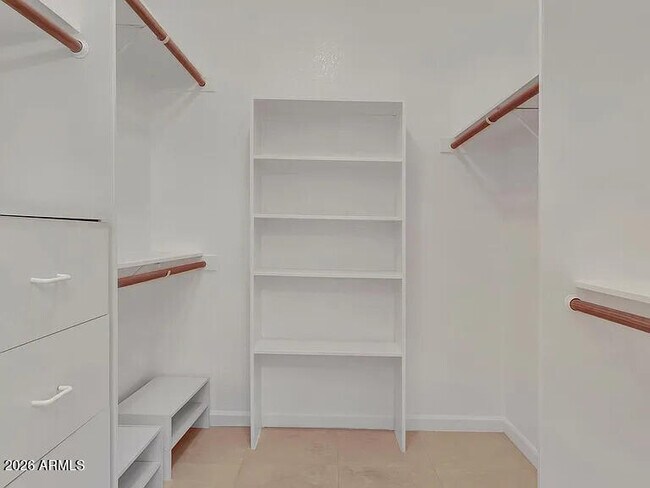 Building Photo - 7773 E Stallion Rd