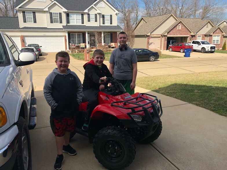 Building Photo - 1834 Iron Mountain Dr