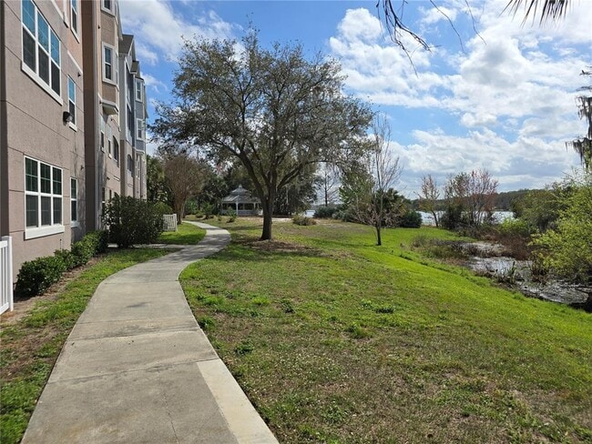 Building Photo - 3384 Corona Village Way