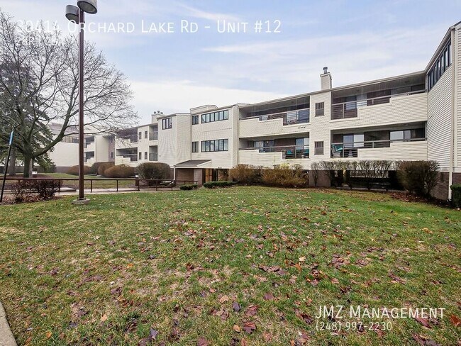 Building Photo - 30414 Orchard Lake Rd