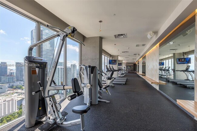 Building Photo - 151 SE 1st St