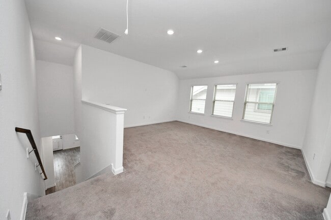 Building Photo - 7214 Cordgrass Prairie Ln