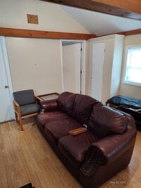 Building Photo - 50 Comfort St