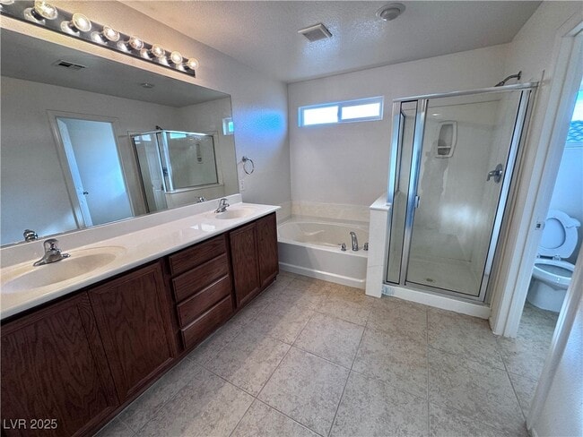 Building Photo - 6034 Tea Light Ct