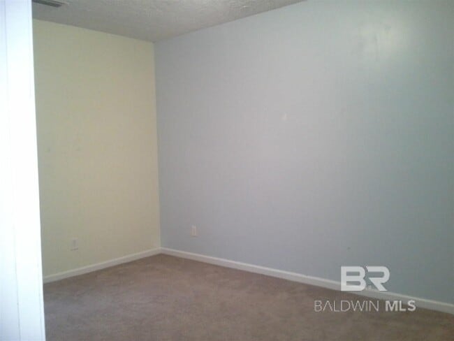 Building Photo - 1129 Sloane Cove