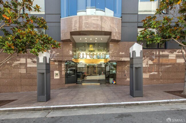 Building Photo - 201 Harrison St