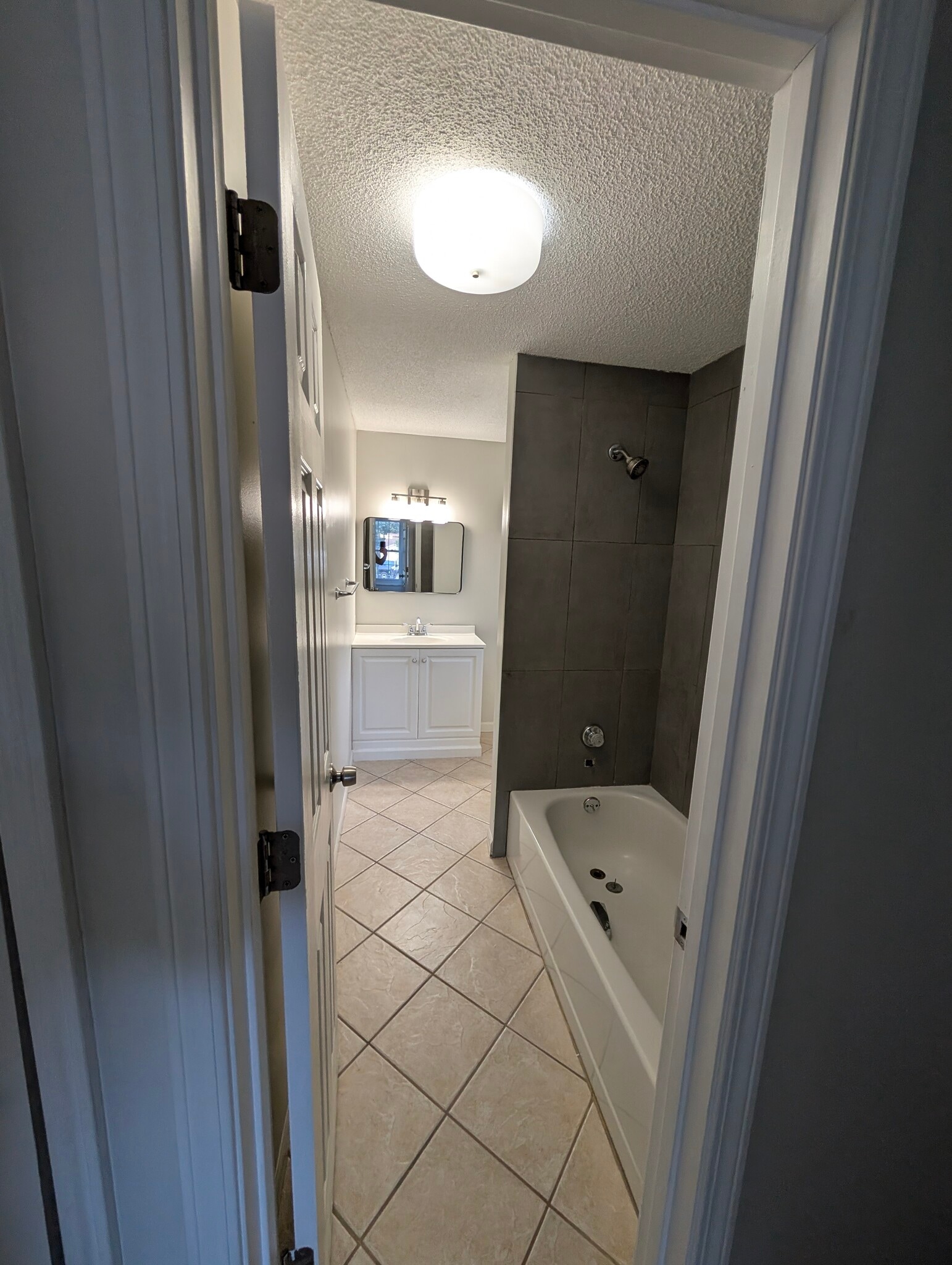Building Photo - 3115 Larbrook Ct