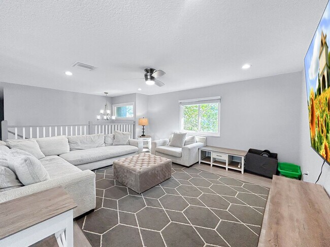 Building Photo - 4 Bed Waterfront Paradise with Pool, Dock & Gulf Access in Baileys Bluff