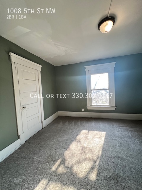 Building Photo - Two bedroom house for rent - Canton NW