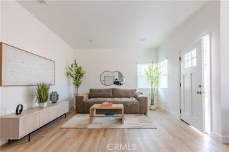 Building Photo - 11085 Iris Dr