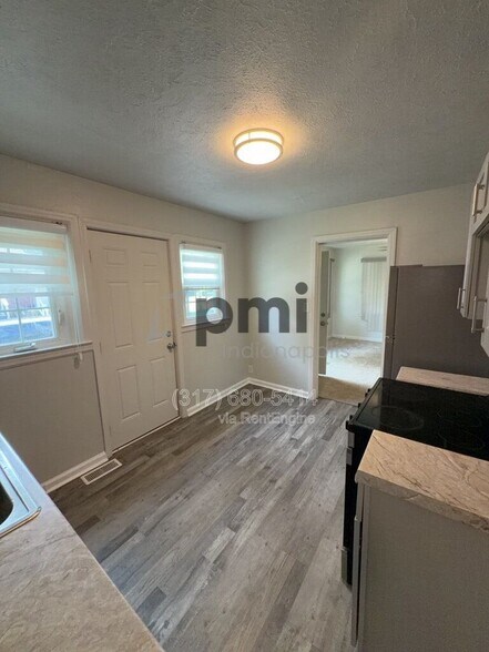 Building Photo - 4301 Crittenden Ave
