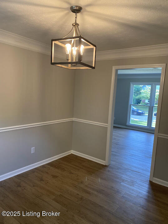 Building Photo - 3010 Arjay Ln