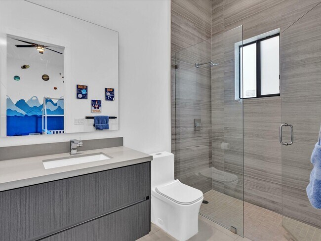 Building Photo - 6122 SW 173rd Way