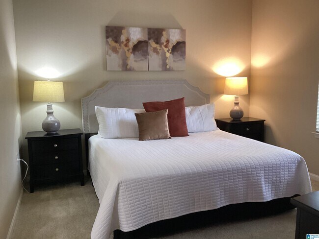 Building Photo - 5050 Cahaba River Rd