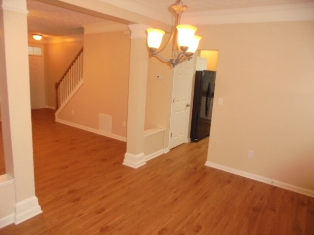 Building Photo - 2400 Catamaran Court