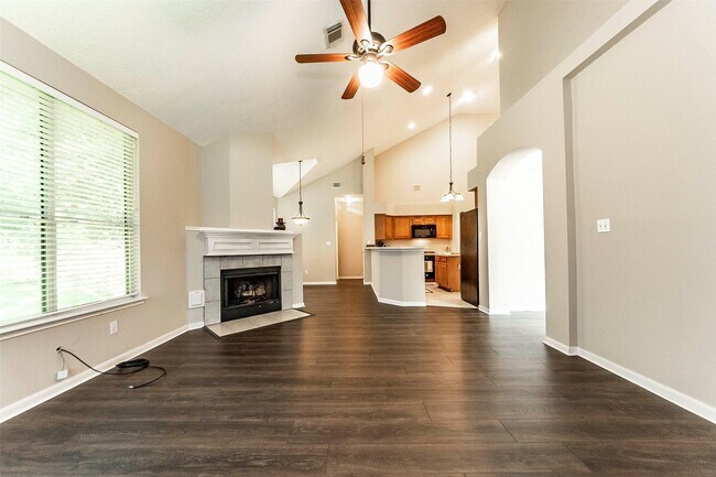 Building Photo - 2608 Leroy St