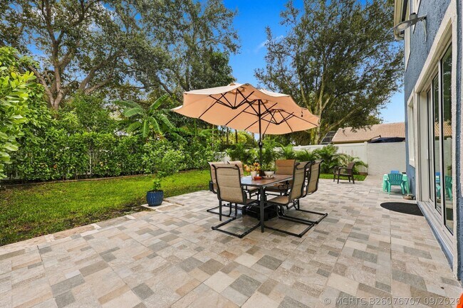 Building Photo - 7930 Rockport Cir