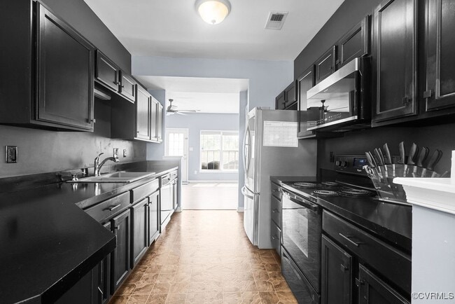 Building Photo - 5514 Belle Pond Dr