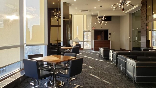 Building Photo - 535 N Michigan Ave