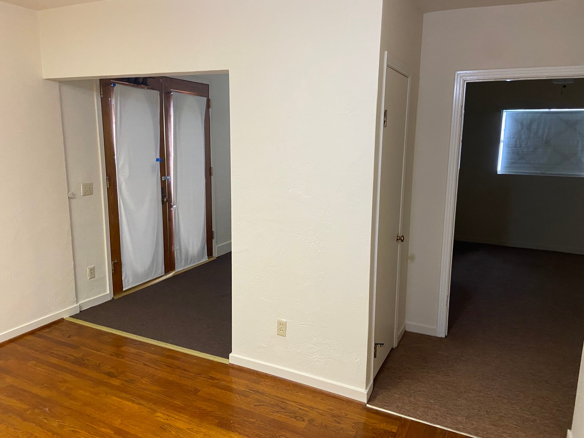 Bedroom - 825 Mathew St