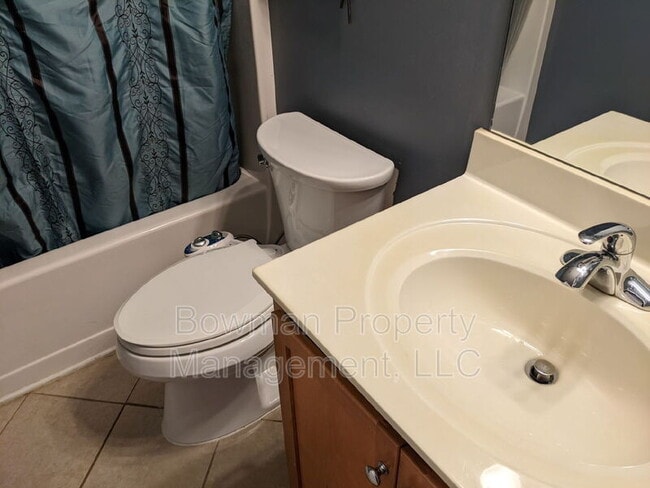 Building Photo - 503 Southern Ct