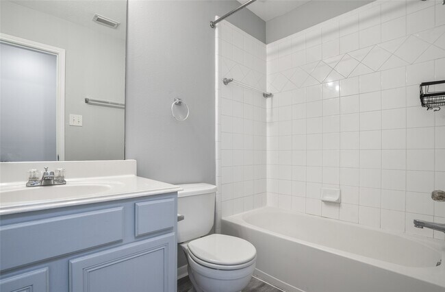 Building Photo - 11838 Sardis Lake Dr