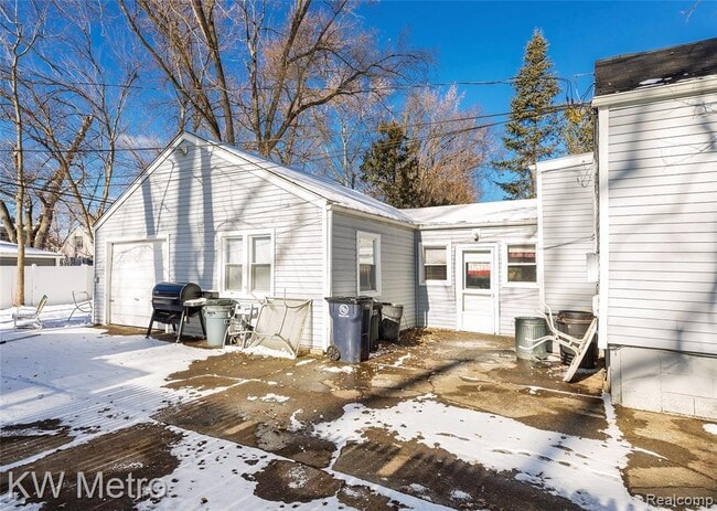 Building Photo - 1216 Cherokee Ave