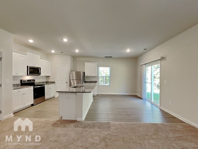 Building Photo - 428 Ivy Bank Dr