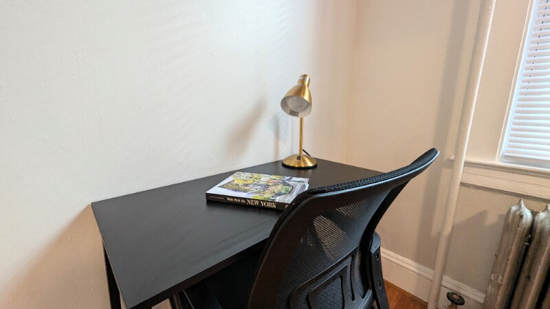 Building Photo - 352 Jackson St