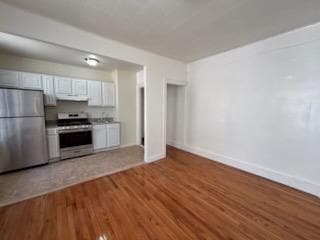 Building Photo - 9116 3rd Ave