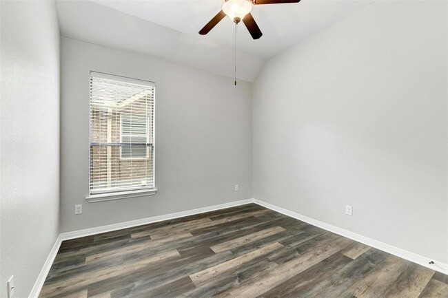 Building Photo - 1412 Rimstone Dr